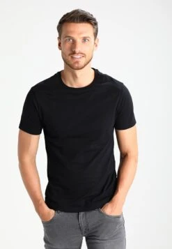 Pier One T-Shirt BasicBlack Uomo T-shirt E Polo PI922O00I-Q12