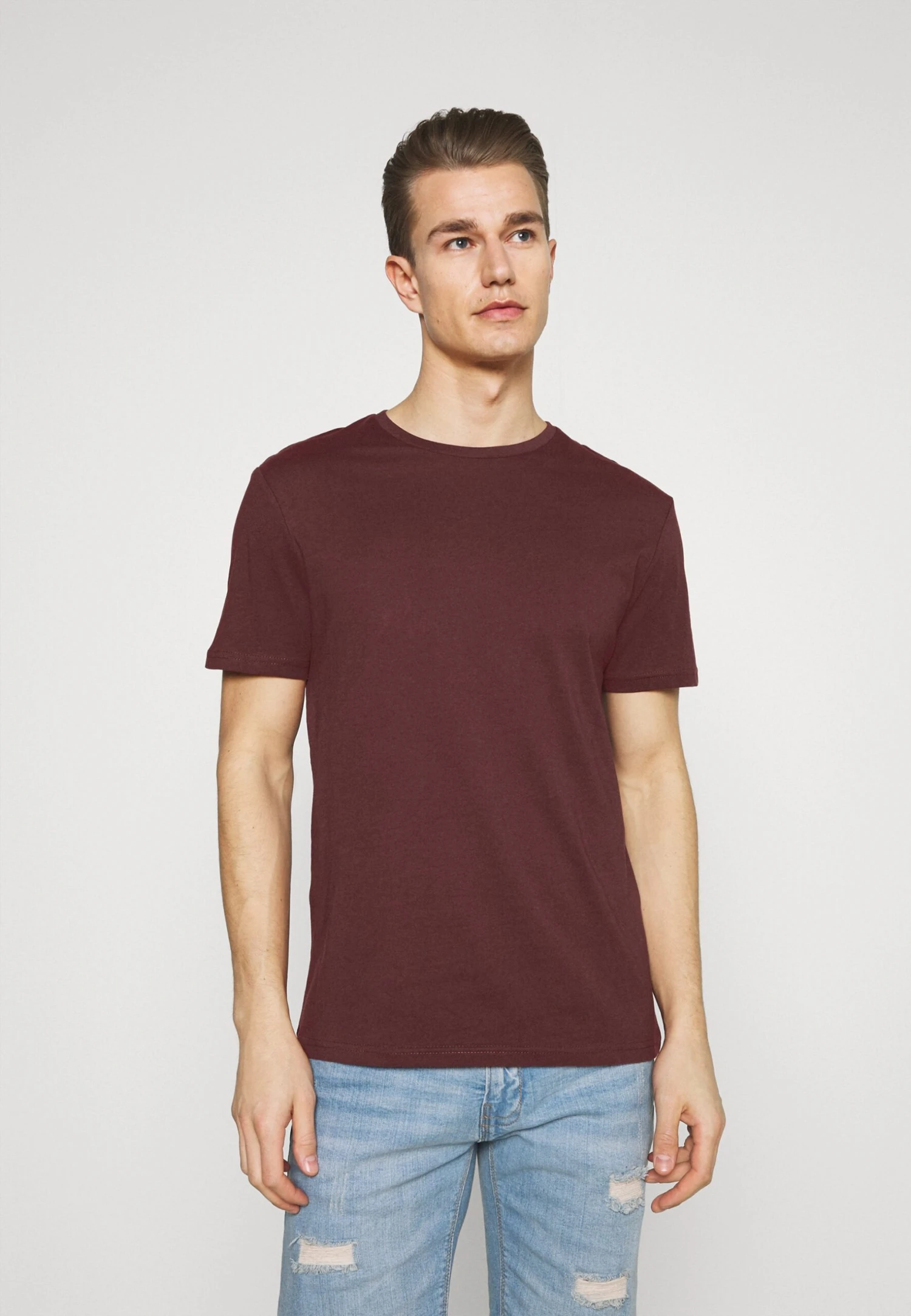 Pier One 3 PackT-Shirt BasicBlack/Grey/Bordeaux Uomo T-shirt E Polo PI922O0GQ-Q15 - immagine 4