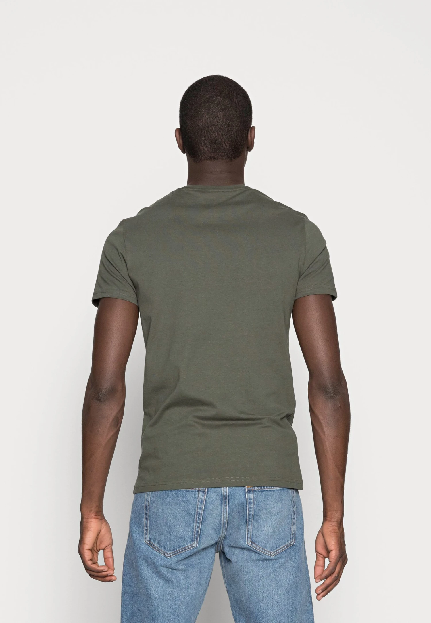 Pier One 3 Pack - T-Shirt Basic - Black/Grey/Green - immagine 3