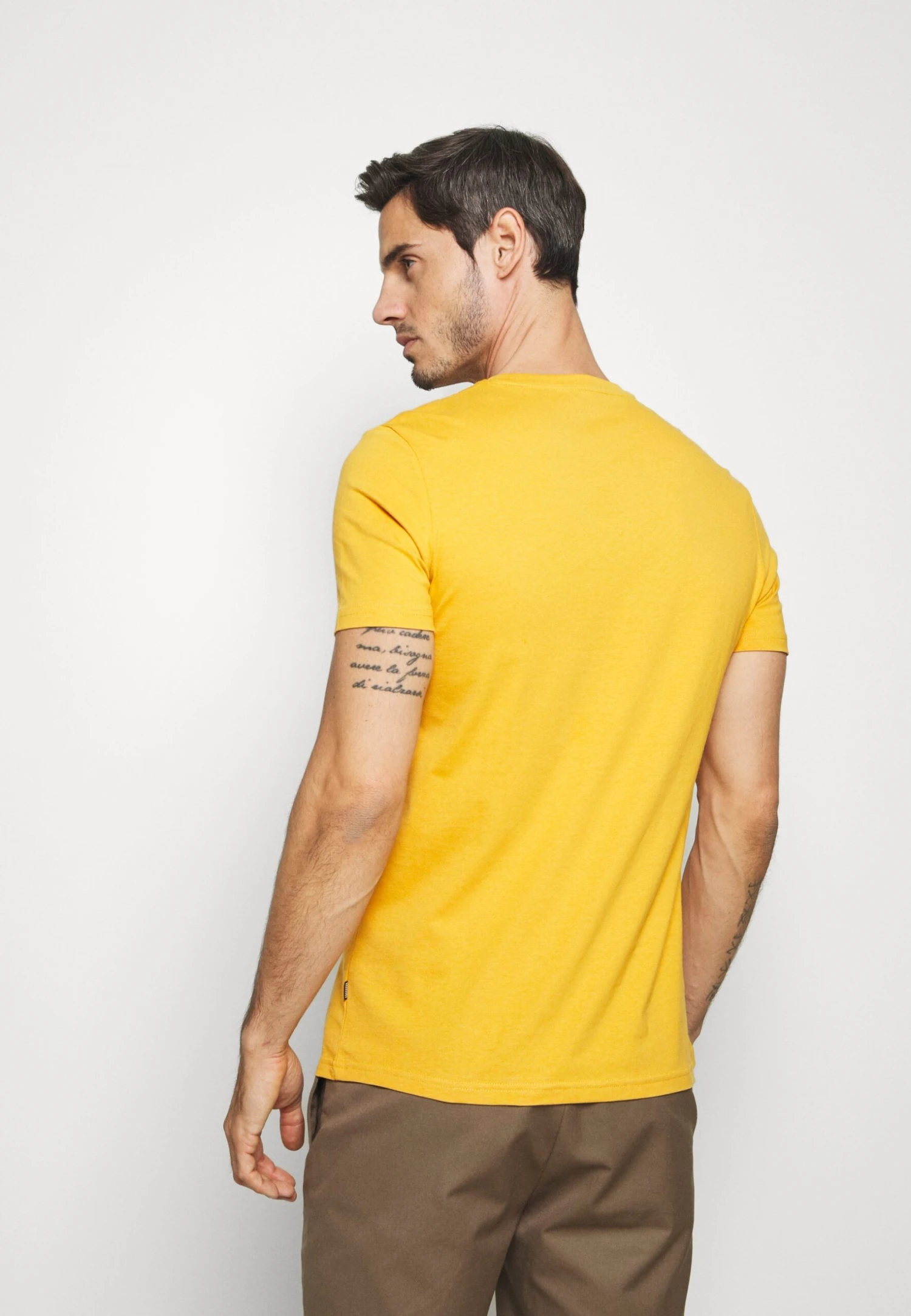 Pier One T-Shirt Con StampaYellow Uomo T-shirt E Polo PI922O0PS-E11 - immagine 3