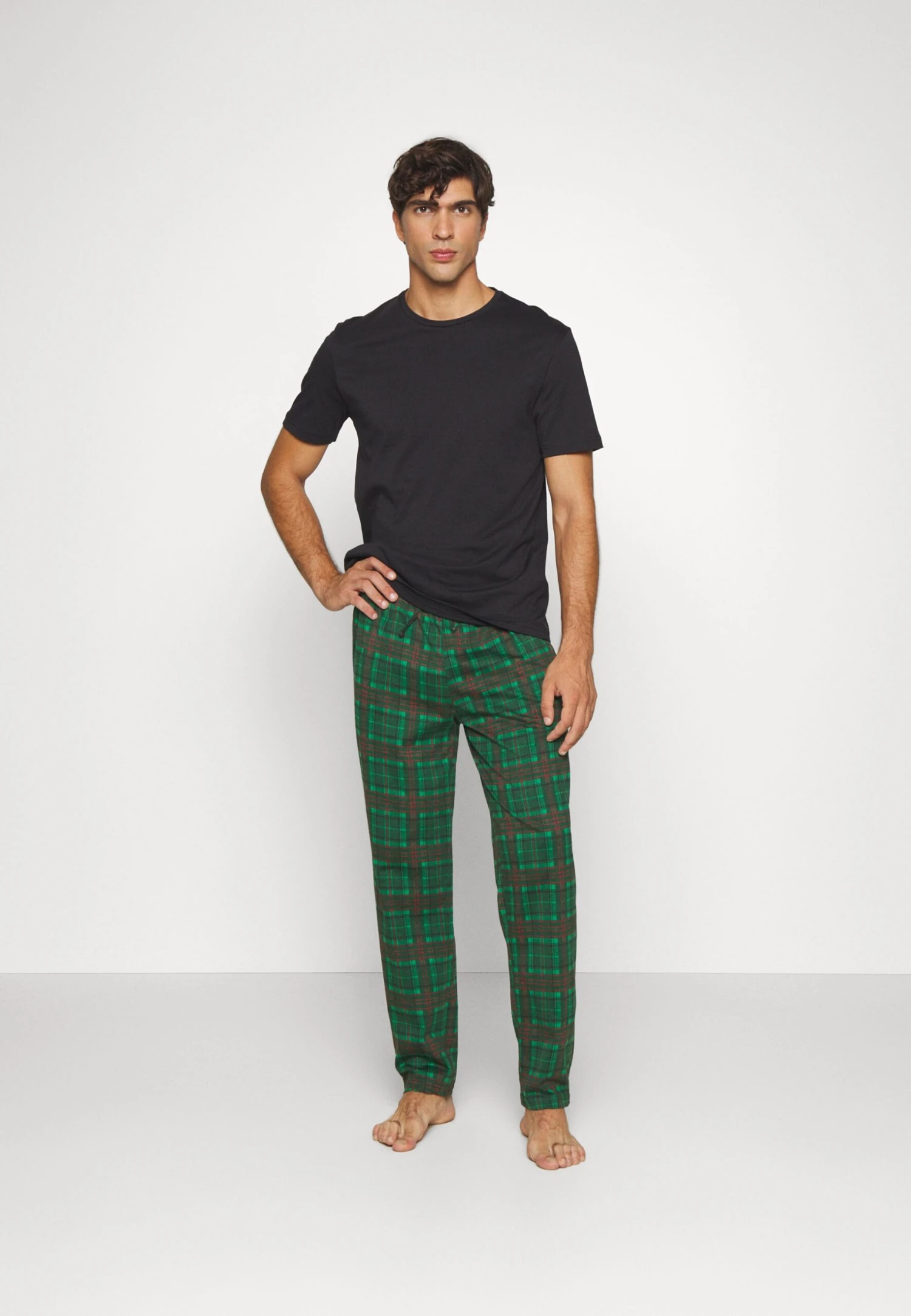 Pier One Single - Pigiama - Black/Green - immagine 2