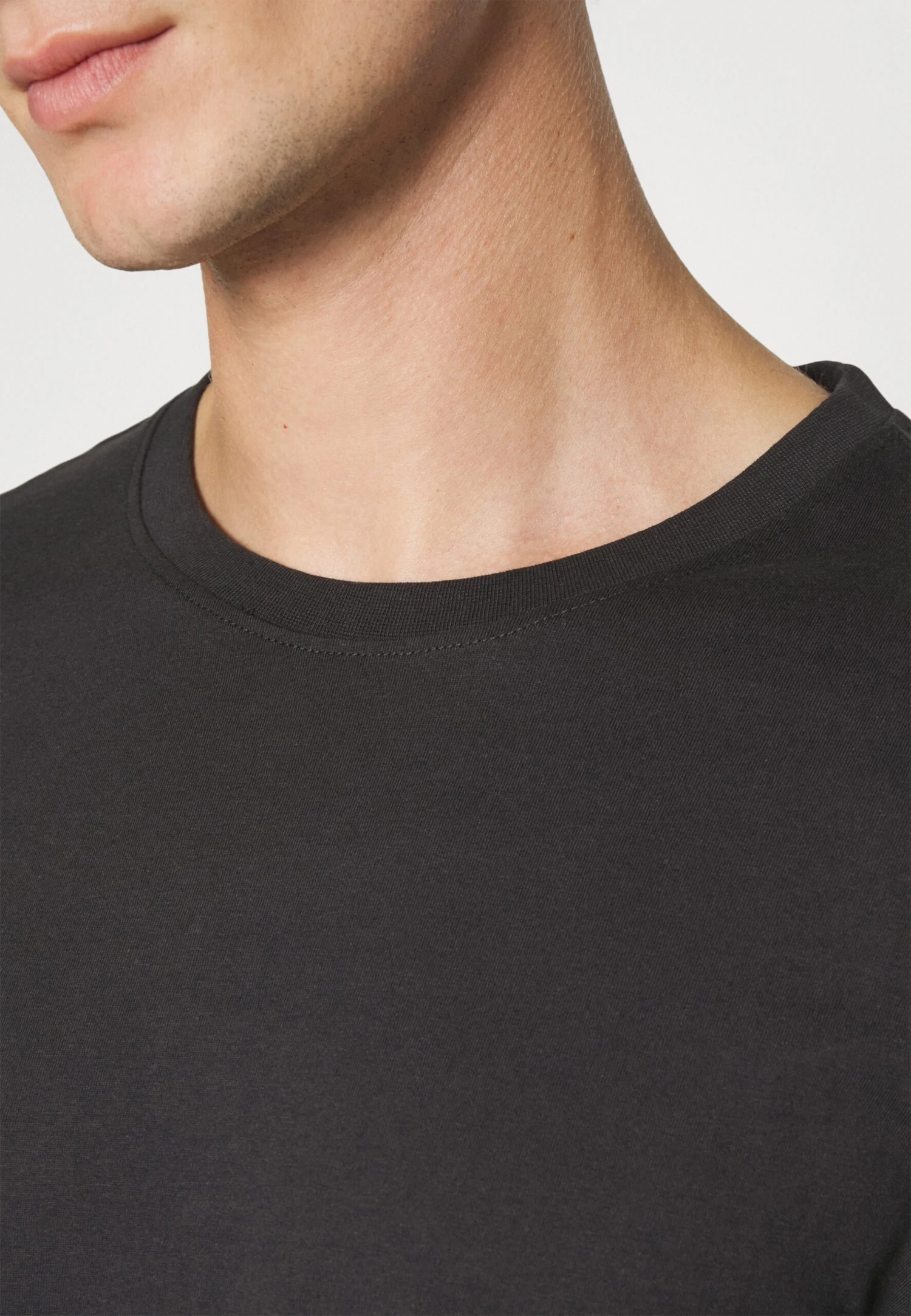 Pier One 5 PackMaglietta A Manica Lunga Black Uomo T-shirt E Polo PI922O0RB-Q13 - immagine 5