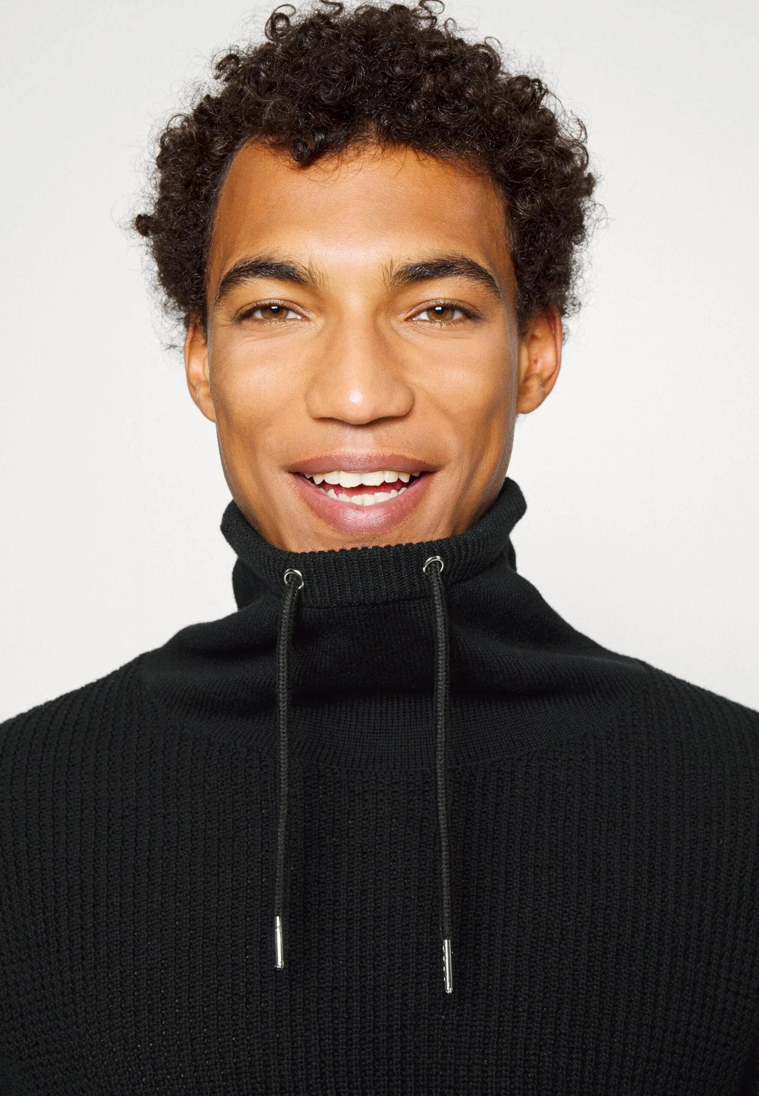 Pier One Structure Block High CollarCardiganBlack Uomo Maglieria PI922Q0BC-Q11 - immagine 4