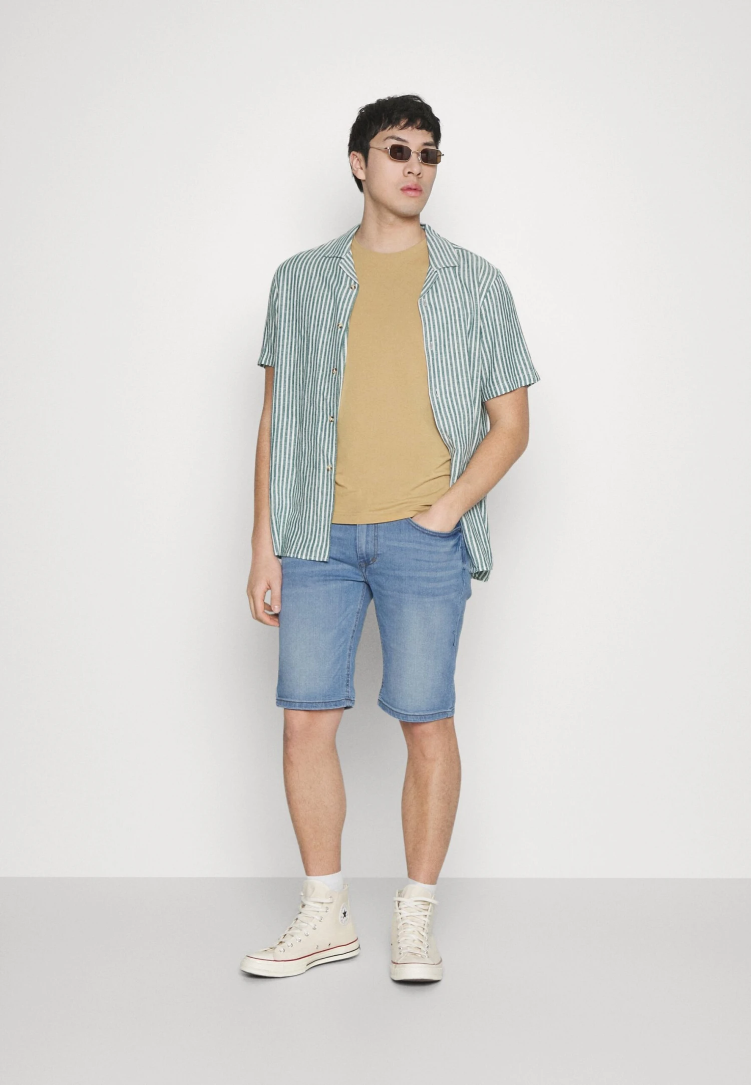 Pier One Shorts Di JeansLight Blue Denim Uomo Jeans PI922F05B-K11