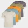 Pier One 5 PackT-Shirt BasicOrange/Dark Blue/Green Uomo T-shirt E Polo PI922O0R0-H11