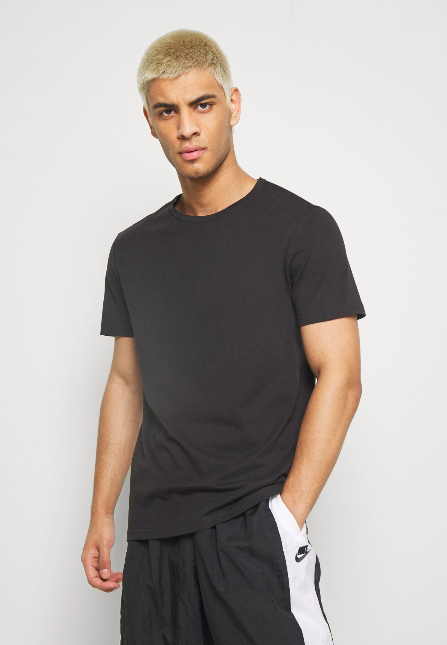 Pier One 7 Pack - T-Shirt Basic - Black - immagine 3