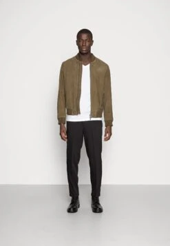 Pier One 3 Pack T-Shirt BasicWhite/Black/Light Grey Uomo T-shirt E Polo PI922O0GO-A11