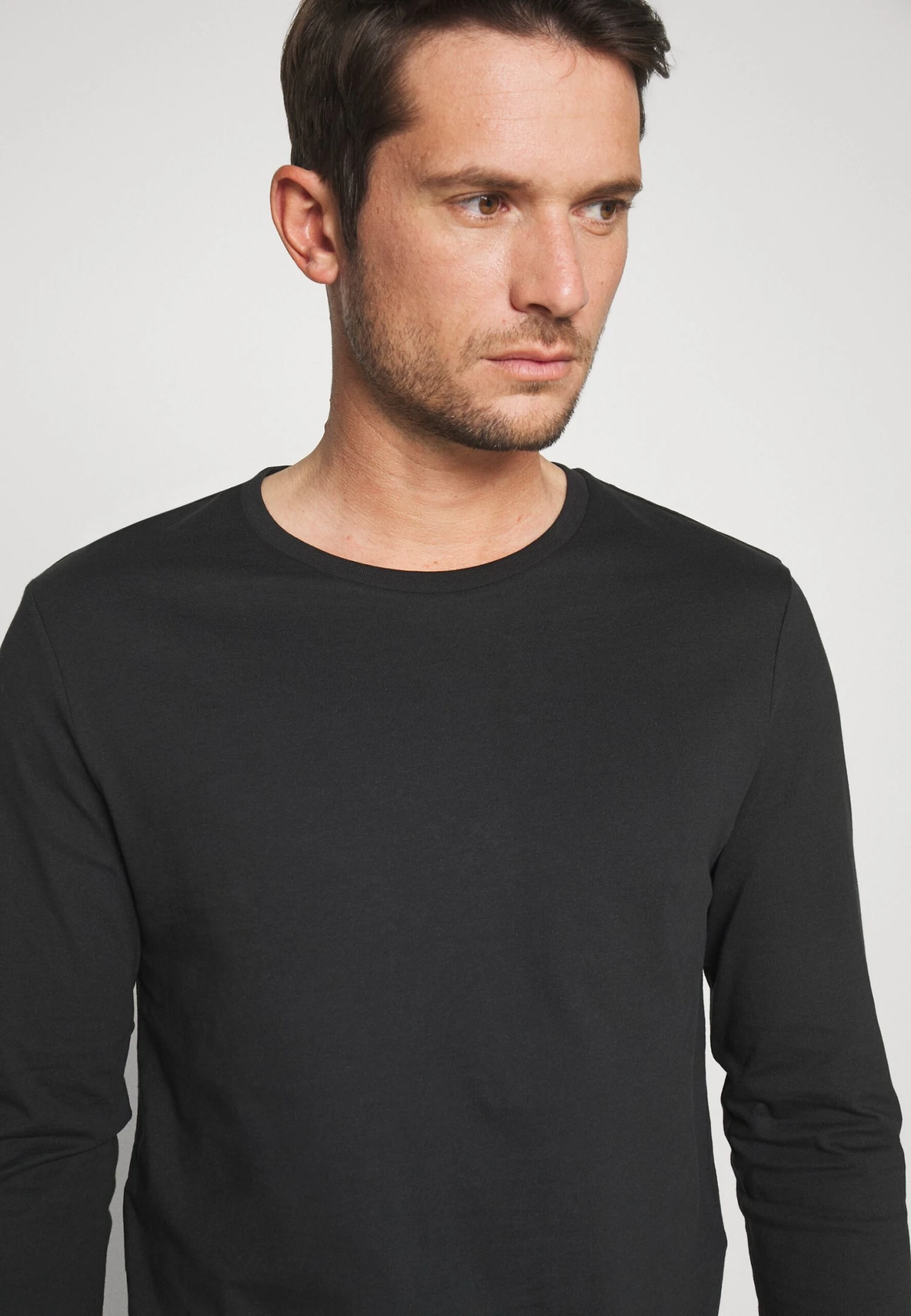 Pier One 2 PackMaglietta A Manica LungaWhite/Black Uomo T-shirt E Polo PI922O0GT-A12 - immagine 5