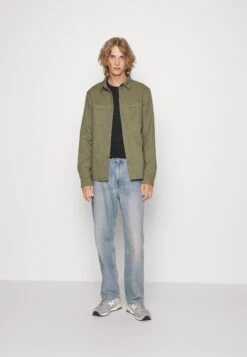 Pier One 5 PackMaglietta A Manica LungaWhite/Dark Blue/Black Uomo T-shirt E Polo PI922O0RB-A13