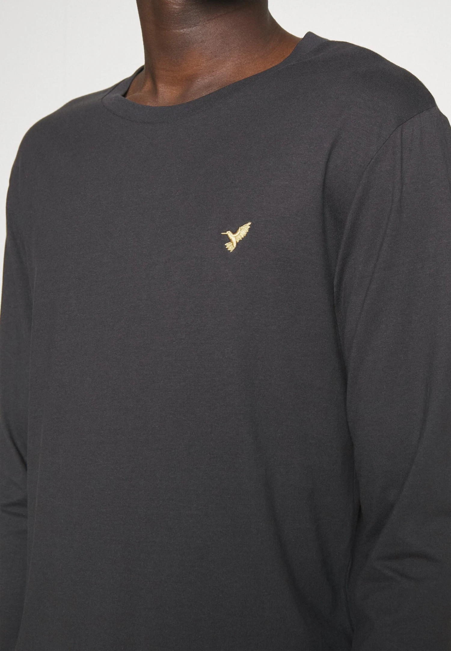 Pier One 3 Pack Unisex Maglietta A Manica LungaBlack/Bordeaux/Dark Green Uomo T-shirt E Polo PI921001H-Q12 - immagine 7