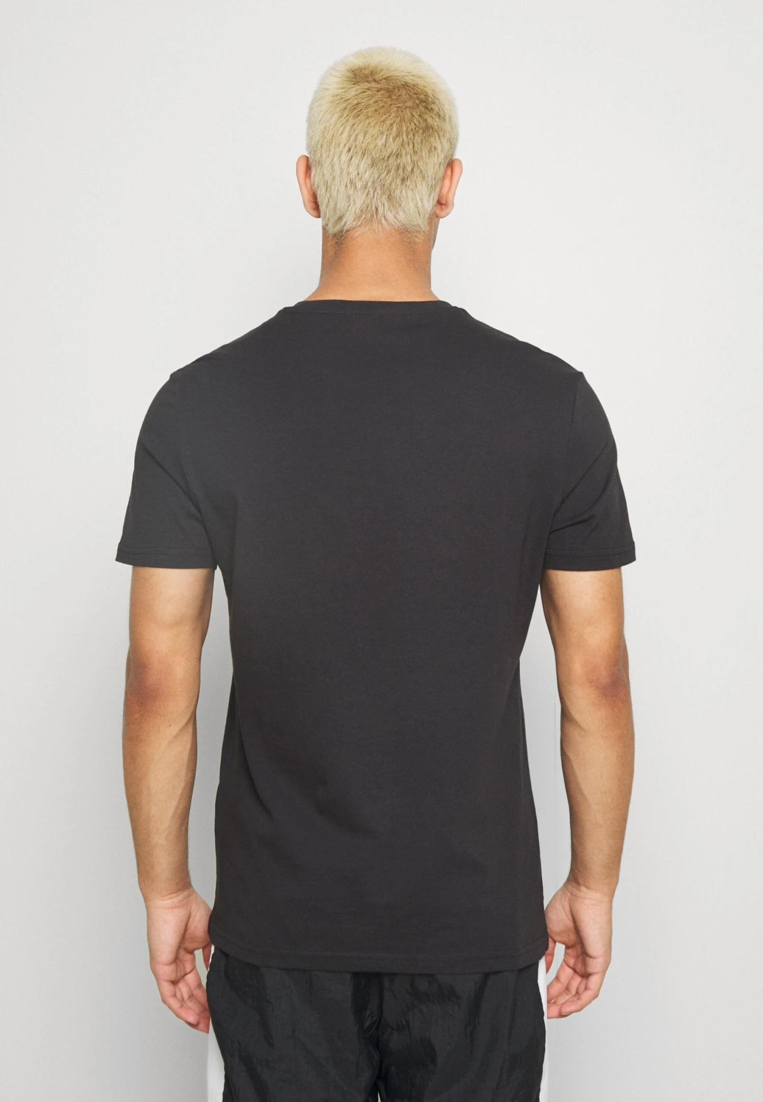 Pier One 7 Pack - T-Shirt Basic - Black - immagine 4