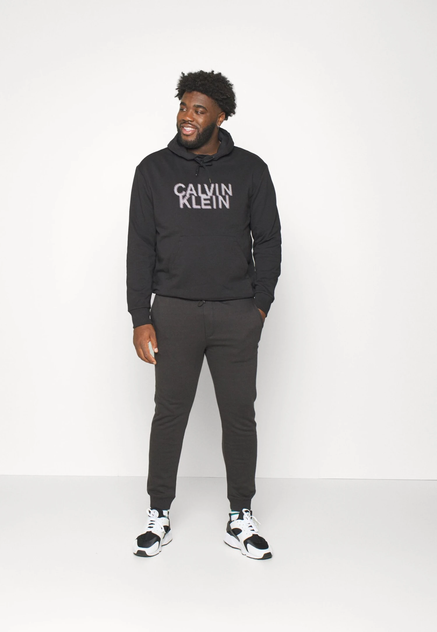 Pier One Pantaloni SportiviBlack Uomo Pantaloni PI922E051-Q11 - immagine 2