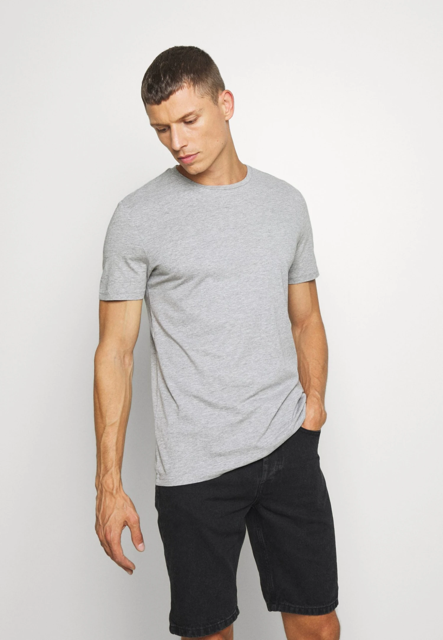 Pier One 7 PackT-Shirt BasicWhite/Blue/Green Uomo T-shirt E Polo PI922O0PY-A11 - immagine 4