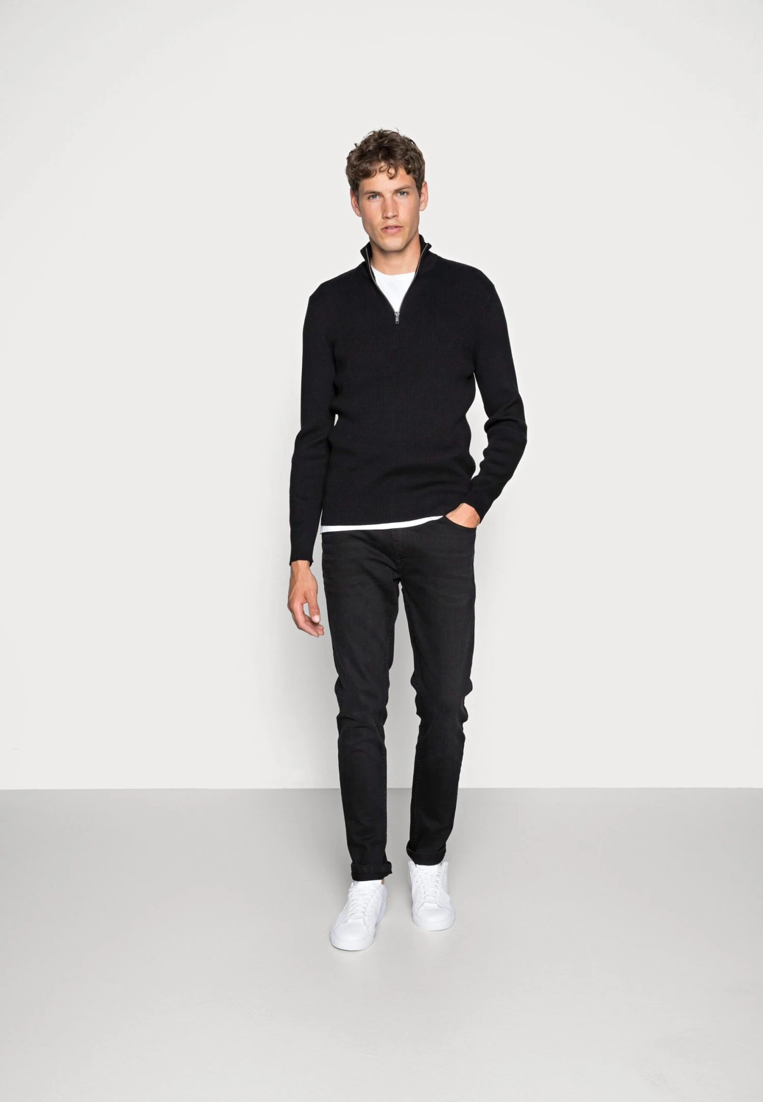 Pier One Jeans Skinny FitBlack Denim Uomo Jeans YO122G04G-Q12 - immagine 2