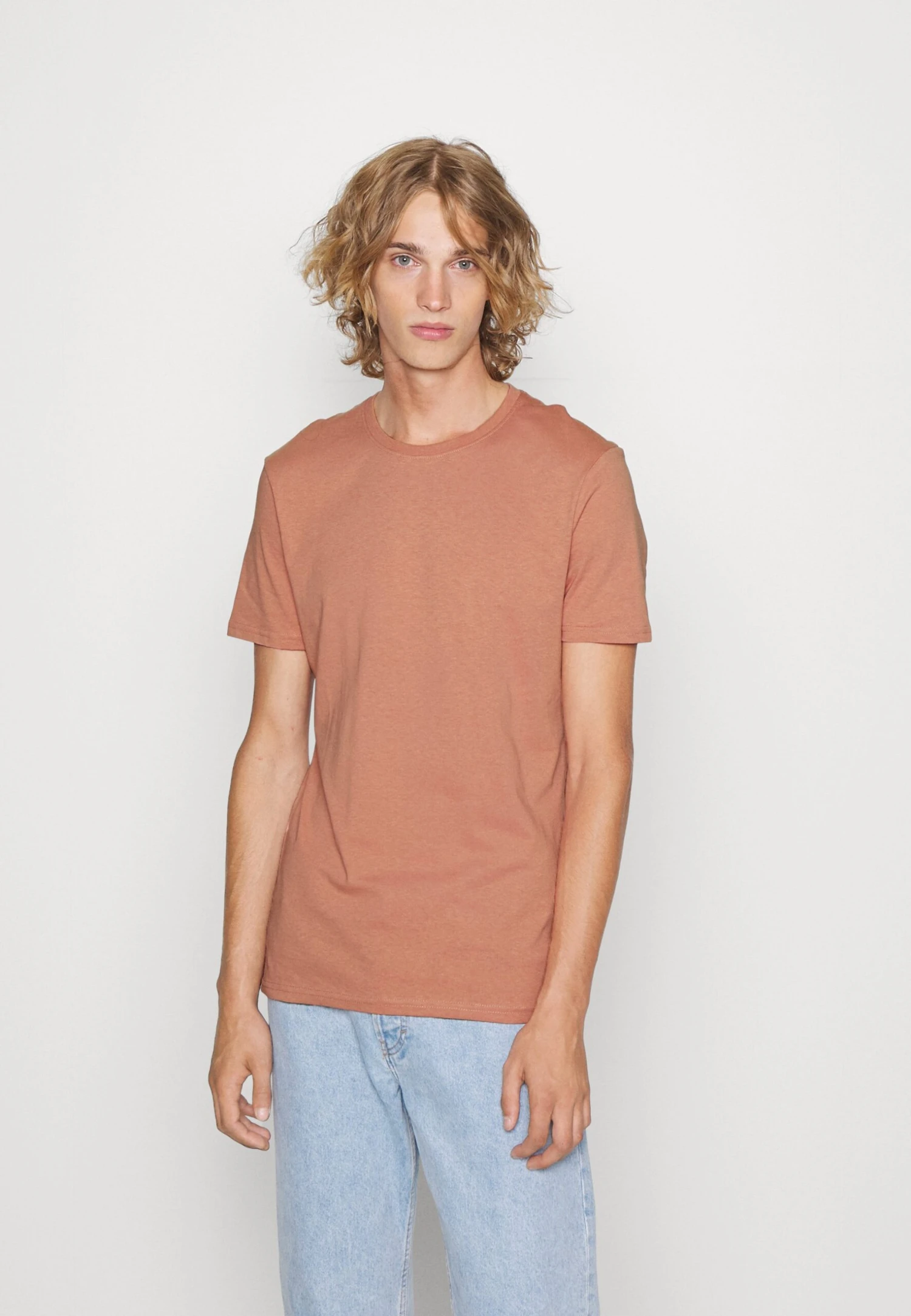 Pier One 5 PackT-Shirt BasicStone/Blue/Mottled Light GreyUomo T-shirt E Polo PI922O0GY-C12 - immagine 3